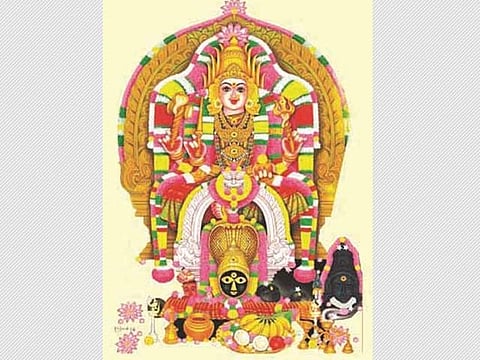 படைகளோடு கோயில் கொண்ட அம்மன்