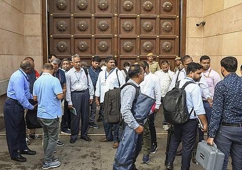 ஞானவாபி மசூதியில் அறிவியல்பூா்வ ஆய்வுக்கு இடைக்காலத் தடை