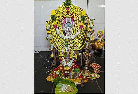 சிறப்பு அலங்காரத்தில் கெளமாரியம்மன்