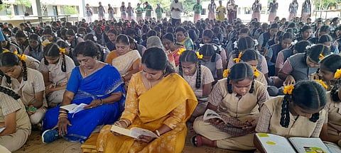 புதுக்கோட்டை ராணியார் அரசு மகளிர் மேல்நிலைப் பள்ளியில் நடைபெற்ற நிகழ்ச்சியில் மாவட்ட ஆட்சியர் ஐ.சா. மெர்சி ரம்யா பங்கேற்றார்.