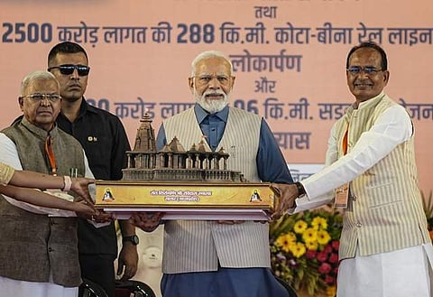 ம.பி.யில் சாந்த் ரவிதாஸ் கோயிலுக்கு அடிக்கல் நாட்டினார் பிரதமர் மோடி!