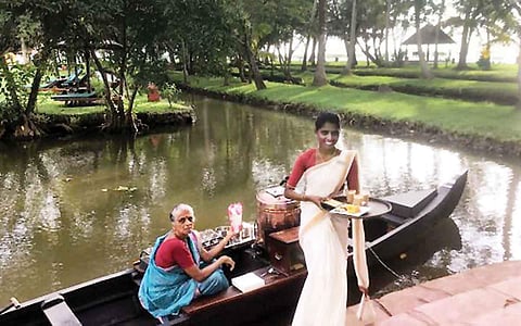 உழைத்து வாழ வேண்டும்..!