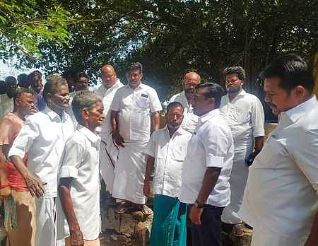 சோழவந்தான் சலவைக் கூடத்துக்கு கூடுதல் கட்டடங்கள்: வெங்கடேசன் எம்எல்ஏ தகவல்