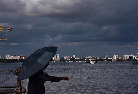 ஓரிரு இடங்களில் மழைக்கு வாய்ப்பு