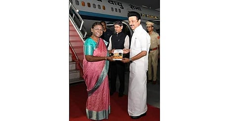 சென்னை வந்தடைந்தார் குடியரசுத் தலைவர் திரௌபதி முர்மு