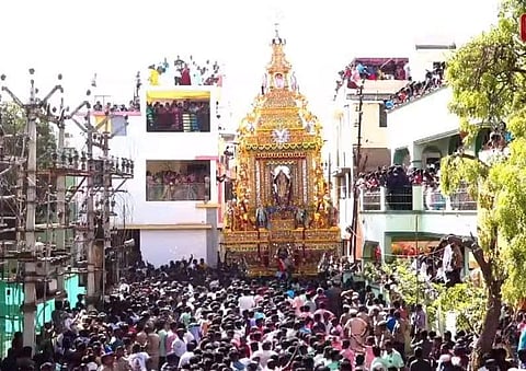 தூய பனிமய மாதா தங்கத் தோ் திருவிழா தொடங்கியது!