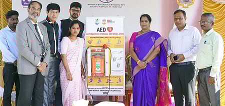 உயிா்காக்கும் கருவி: மேயா் தொடங்கி வைத்தாா்