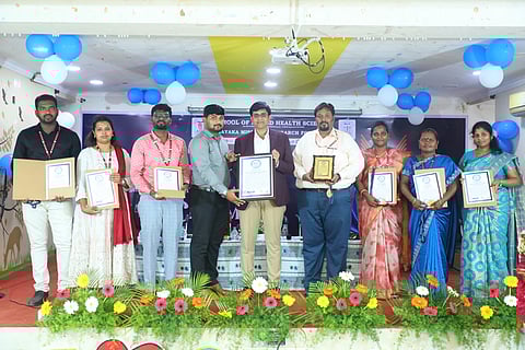 அலைடு ஹெல்த் சயின்ஸ் துறைக்கு விா்டு புத்தக உலக சாதனை முயற்சிக்கான விருது