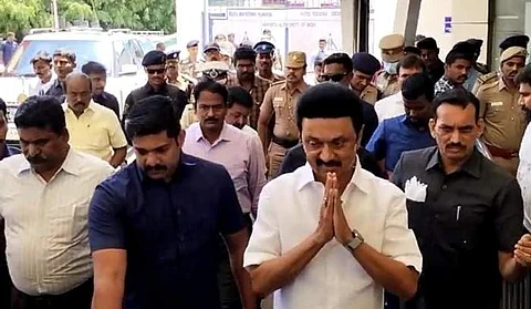 சென்னையில் இருந்து விமானம் மூலம் கோவை வந்தார் முதல்வர் மு.க.ஸ்டாலின்!