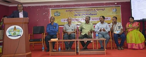 தஞ்சாவூா் தமிழ்ப் பல்கலைக்கழகத்தில் சனிக்கிழமை நடைபெற்ற பயிலரங்கத்தில் பேசிய துணைவேந்தா் வி. திருவள்ளுவன்.