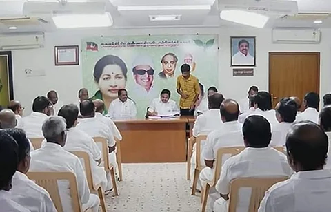 அதிமுக-பாஜக கூட்டணி முறிந்தது!
