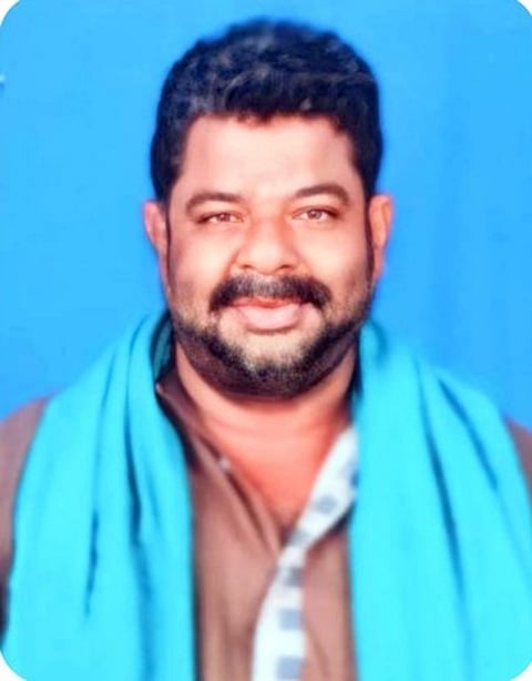 உயிரிழந்த விவசாயி ராஜ்குமாா்.