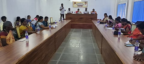 கோவில்பட்டி ஊராட்சி ஒன்றிய அலுவலகத்தில் திங்கள்கிழமை நடைபெற்ற ஒன்றியக் குழுக் கூட்டம்.