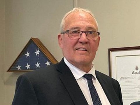 பில் பிளோ்