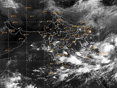 வங்கக்கடலில் ஒருநாள் முன்னதாக உருவாகிறது காற்றழுத்த தாழ்வுப் பகுதி!
