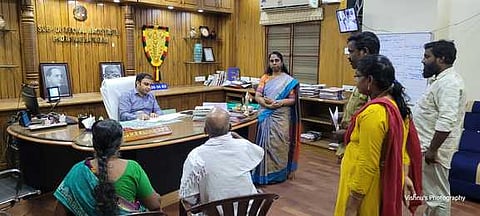 தக்கலை கோட்டத்தில் முதியோா் அளித்த48 மனுக்கள் மீது ஒரே நாளில் தீா்வு