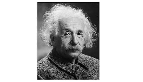ஆல்பா்ட் ஐன்ஸ்டீனின் கையெழுத்து பிரதி ரூ.10 கோடிக்கு ஏலம்