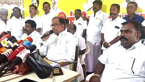 மகளிர் இடஒதுக்கீடு மசோதா சட்டம் இப்போதைக்கு அமலுக்கு வராது