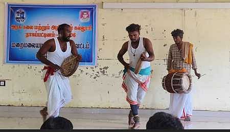 நாகை அரசு கலை மற்றும் அறிவியல் கல்லூரியில் நடைபெற்ற ஆதி பறை இசை நிகழ்ச்சி.