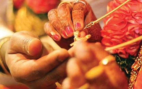 தீர்க்க சுமங்கலி பவ..