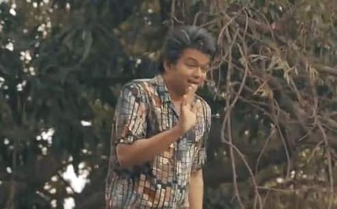 ரசிகர்களைச் சந்தித்த விஜய்: விடியோ