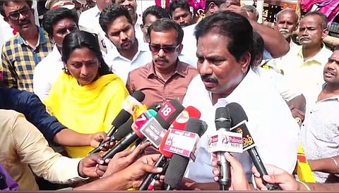 ஜல்லிக்கட்டுகளில் காளையின் பெயர், ஊர் மட்டுமே குறிப்பிடப்படும்: அமைச்சர் மூர்த்தி பேட்டி