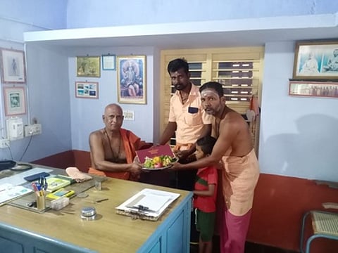 அயோத்தி கோயில் கும்பாபிஷேகம்: கரசவேகா்களுக்கு அழைப்பு