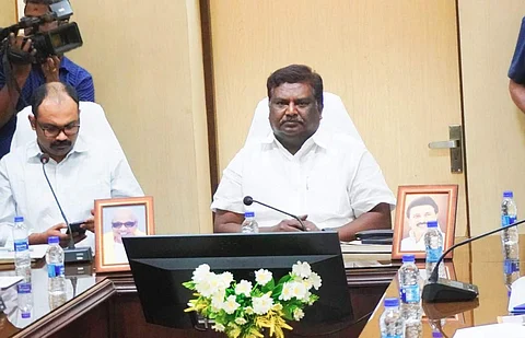 போக்குவரத்து தொழிற்சங்கங்களுடனான பேச்சுவார்த்தை நாளை ஒத்திவைப்பு