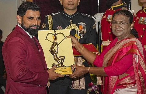அர்ஜுனா விருது வென்ற முகமது ஷமிக்கு குவியும் வாழ்த்துகள்!