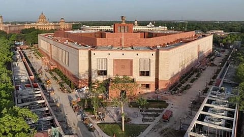 dmk issues adjournment motion notice to discuss keezhadi