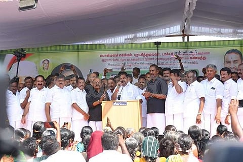 எம்.ஜி.ஆரை இழிவாக பேசிய ராசாவை டெபாசிட் இழக்க செய்ய வேண்டும்: எடப்பாடி பழனிசாமி