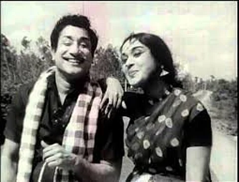 சிவாஜியுடன் சரோஜா தேவி