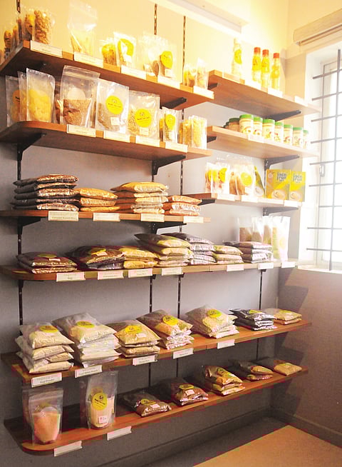 மருத்துவம், மகிழ்ச்சி,  மனநிறைவு தரும் "மஞ்சள் ஆந்தை'