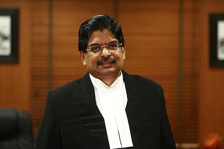 வழக்குரைஞர் வில்சன் 