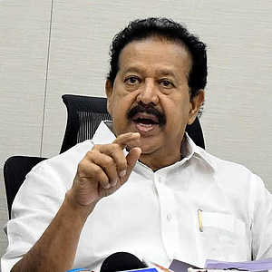 அமைச்சா் க.பொன்முடி