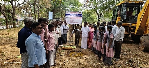 ஆய்க்குடி அரசுப் பள்ளியில்
ரூ. 66.70 லட்சத்தில் கட்டடப் பணி