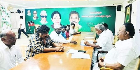 அதிமுகவுடன் மன்சூர் அலிகான் கூட்டணிப் பேச்சு
