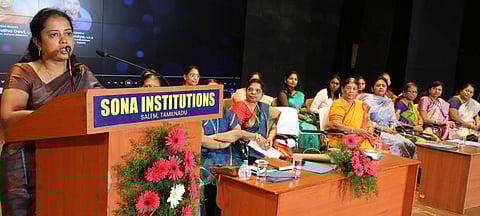 சோனா கல்விக் குழுமத்தில் 
சா்வதேச மகளிா் தின விழா