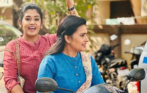 இழப்பிலிருந்து மீண்டு சீரியல் பயணத்தை தொடங்கிய நடிகை!