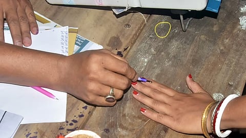 அரசியல் சூழலால் குறைந்த வாக்கு சதவீதம்!