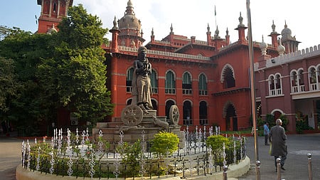 சென்னை உயா்நீதிமன்றம்  