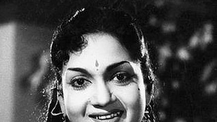 தீயில் முகம் கருகி தப்பிப் பிழைத்த நடிகை...