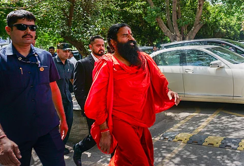 உச்சநீதிமன்றத்தில் பாபா ராம்தேவ்