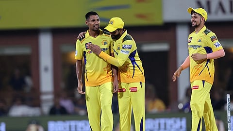 சிஎஸ்கே பந்துவீச்சு; அணிக்குத் திரும்பிய முஸ்தபிசூர் ரஹ்மான்!