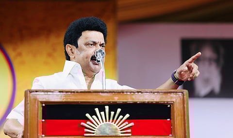 'உண்மையான அ.தி.மு.க. தொண்டர்களும் பழனிசாமியை நம்பத் தயாராக இல்லை'