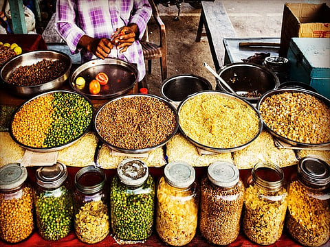மியான்மருக்கு முதல்முறையாக ‘ரூபாய்’ பரிவா்த்தனை மூலம் பருப்புகள் ஏற்றுமதி
