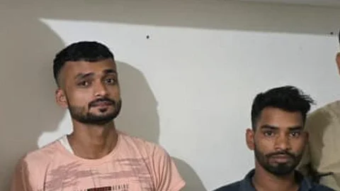 நடிகர் சல்மான் கான் வீட்டுக்கு வெளியே துப்பாக்கிச்சூடு -இருவர் கைது 