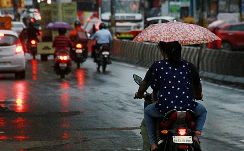 புயல்: 5 மாவட்டங்களுக்கு மிக கனமழை எச்சரிக்கை!