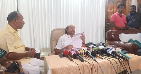 பாமக நிறுவனர் ச.ராமதாஸ்