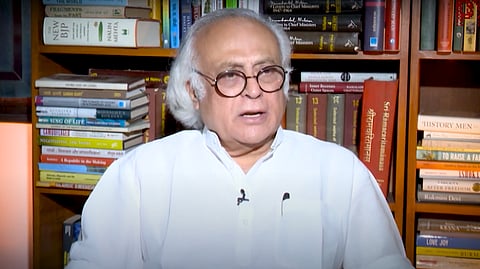 காங்கிரஸ் பொதுச் செயலா் ஜெய்ராம் ரமேஷ்